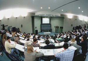 Borse_di studio_per_discendenti_di_emigrati_trentini_Scadenza_il_16_maggio
