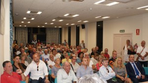 I tanti italiani intervenuti all'incontro